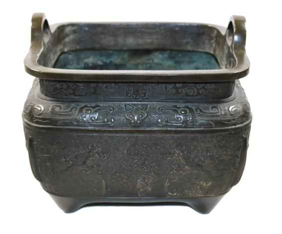 Große Abbildung Nr.1: 140-2838 Archaisches Bronzegefäß.: (Asiatika)