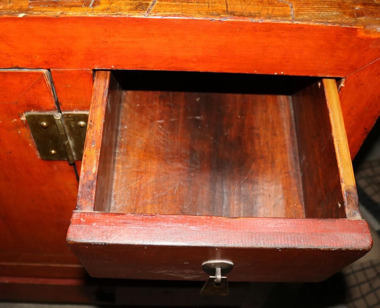 Große Abbildung Nr.5: 140-2882 Sideboard, China: (Asiatika)