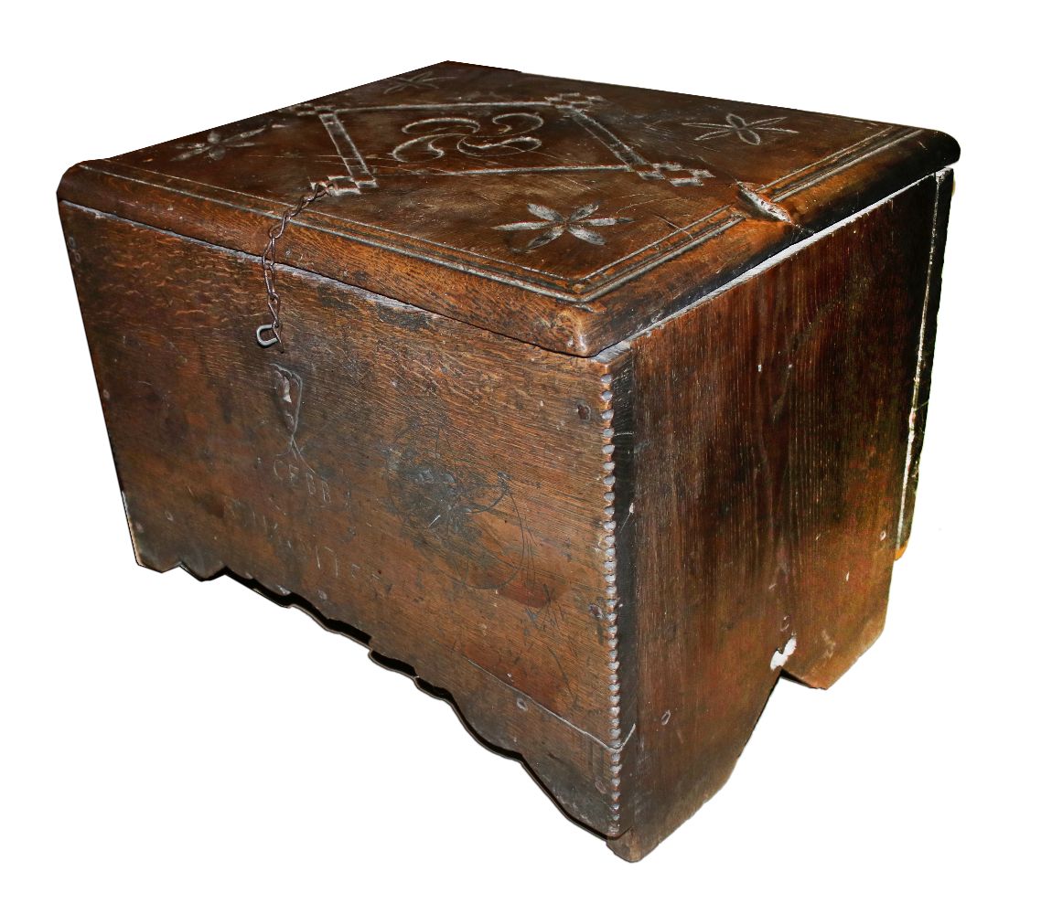 Große Abbildung Nr.3: 140-2991 Barocktruhe: (Möbel, Truhen)