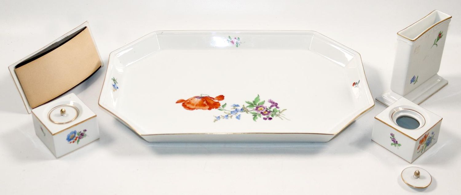 Große Abbildung Nr.2: 140-3046 Meissen Schreibgarnitur: (Porzellan u. Keramik, Meissen)