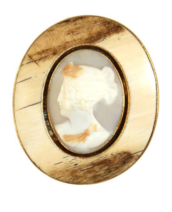 Große Abbildung Nr.1: 140-3089 Prachtkamee.: (Schmuck, Broschen)