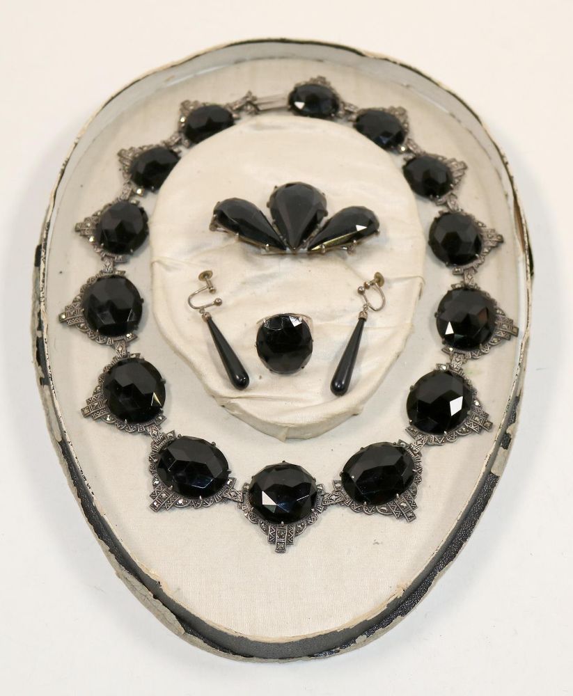 Große Abbildung Nr.2: 140-3111 Prachtcollier Schweden: (Schmuck, Colliers)