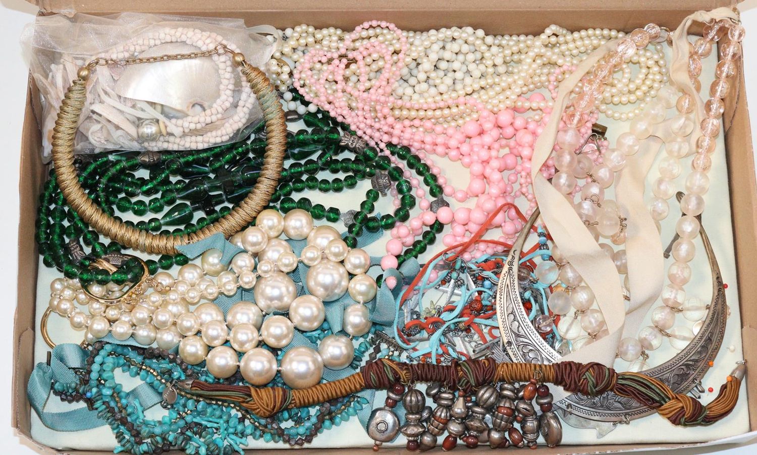 Große Abbildung Nr.7: 140-3130 Modeschmuck Ketten.: (Schmuck, Modeschmuck, 40er-50er Jahre)
