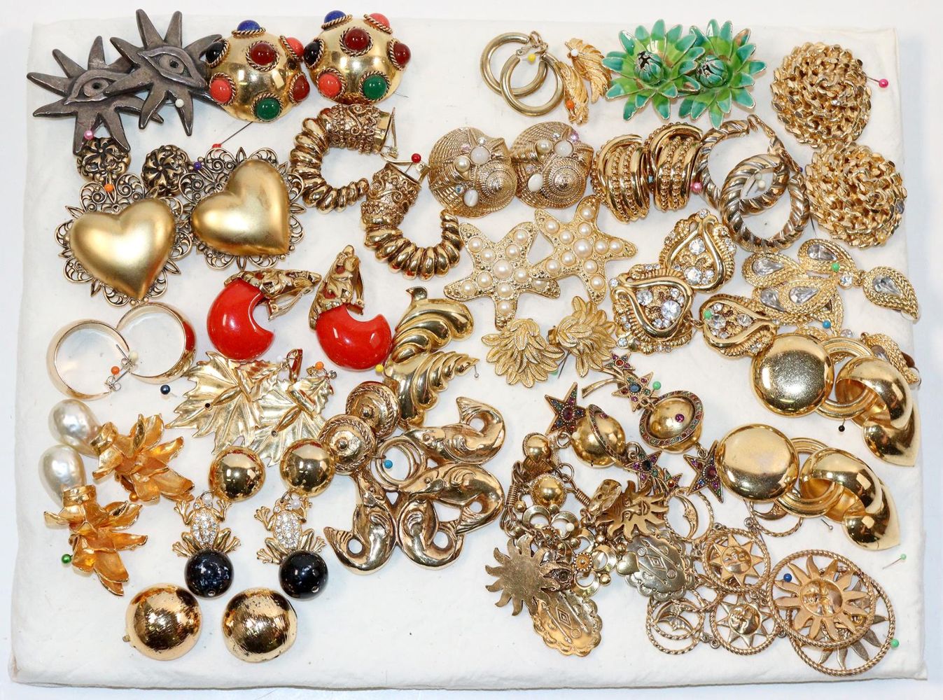 Große Abbildung Nr.6: 140-3131 Modeschmuck Ohrschmuck.: (Schmuck, Modeschmuck, 40er-50er Jahre)