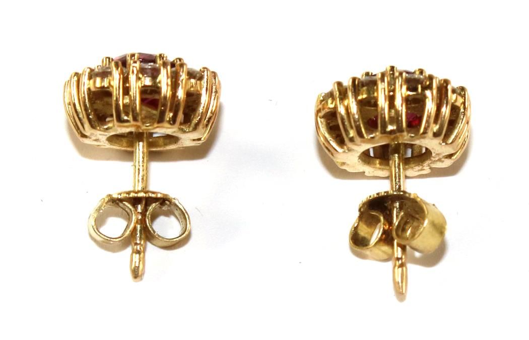 Große Abbildung Nr.3: 140-3136 Brillant- Rubin: (Schmuck, Ohrringe)