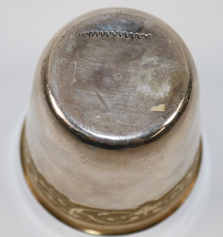 Große Abbildung Nr.3: 140-3181 Prächtiger Silberbecher: (Silber, Becher)