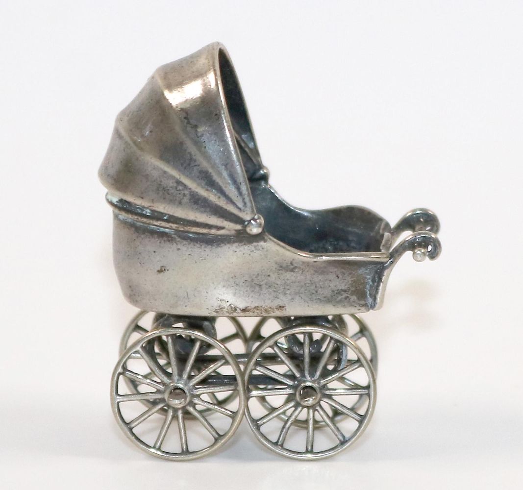 Große Abbildung Nr.2: 140-3212 Kinderwagen: (Silber, Miniaturen)