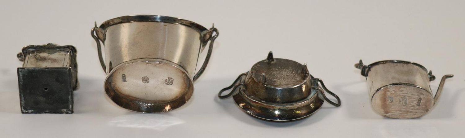 Große Abbildung Nr.3: 140-3214 Küchenutensilien: (Silber, Miniaturen)