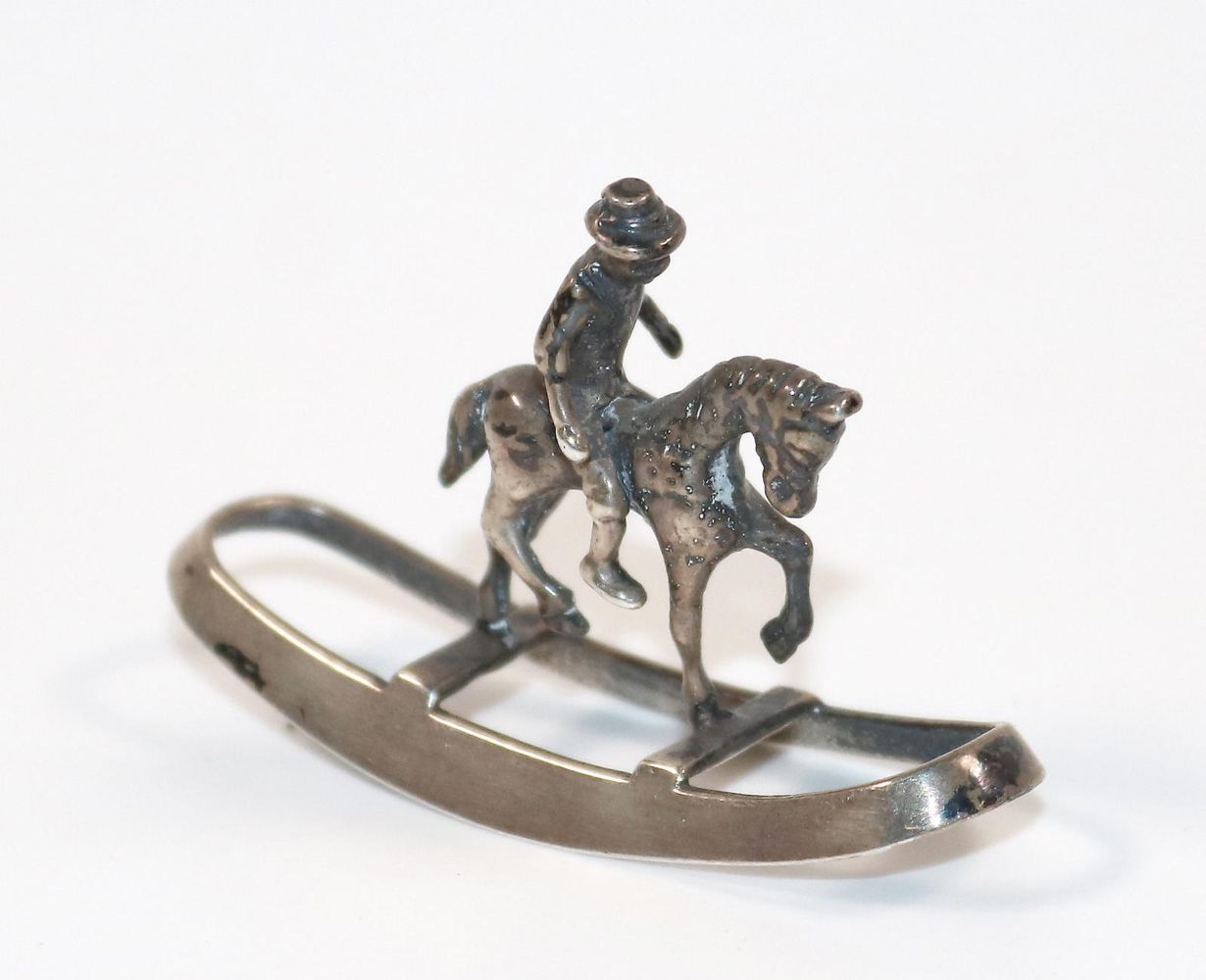 Große Abbildung Nr.1: 140-3220 Reiter zu Pferd: (Silber, Miniaturen)