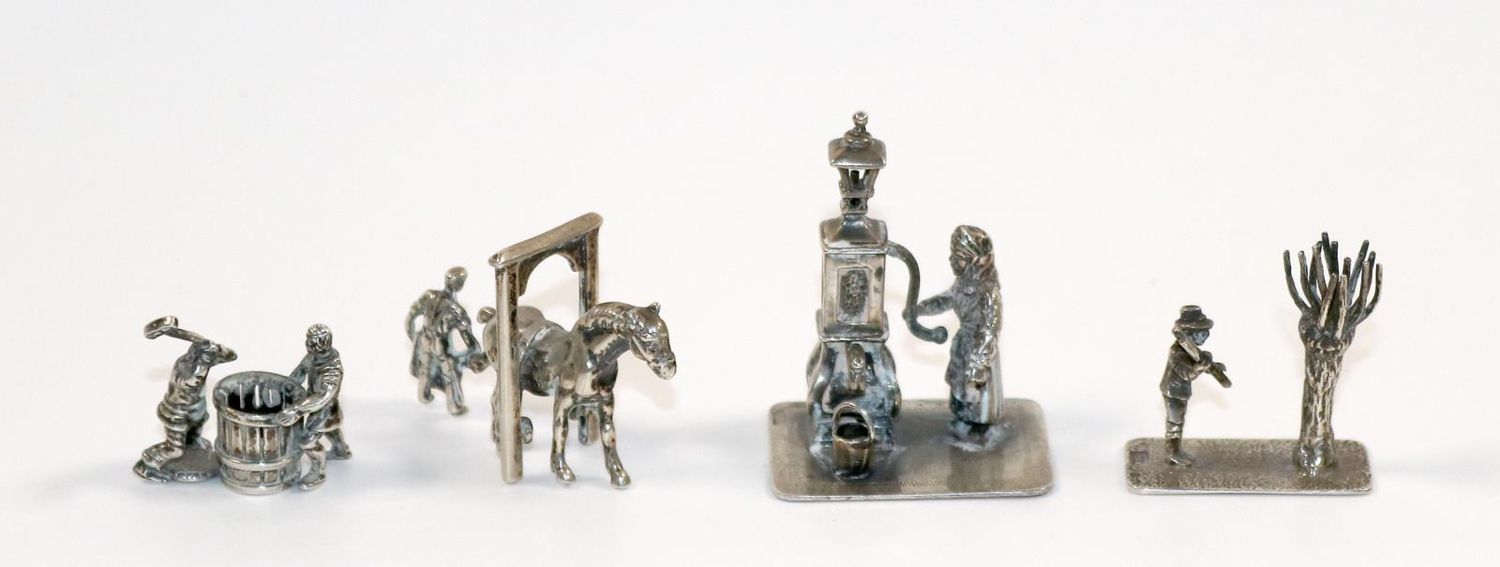 Große Abbildung Nr.1: 140-3227 Szenen aus dem Leben.: (Silber, Miniaturen)