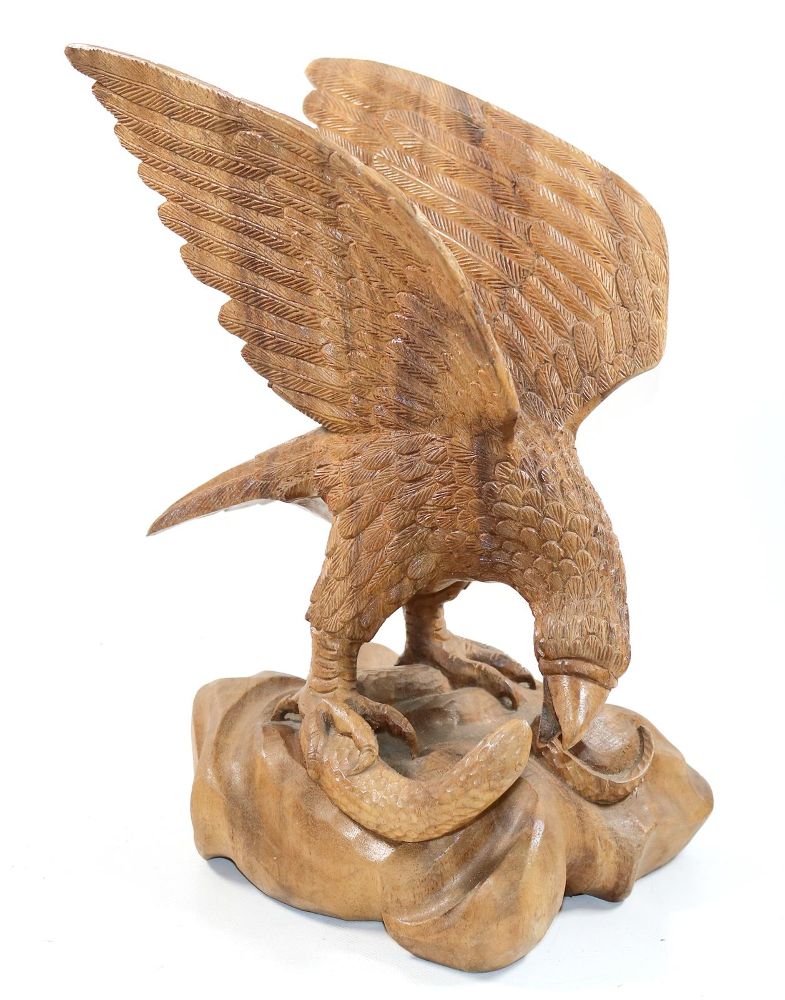 Große Abbildung Nr.1: 140-3270 Adler, Nussbaum: (Skulpturen - Plastiken)