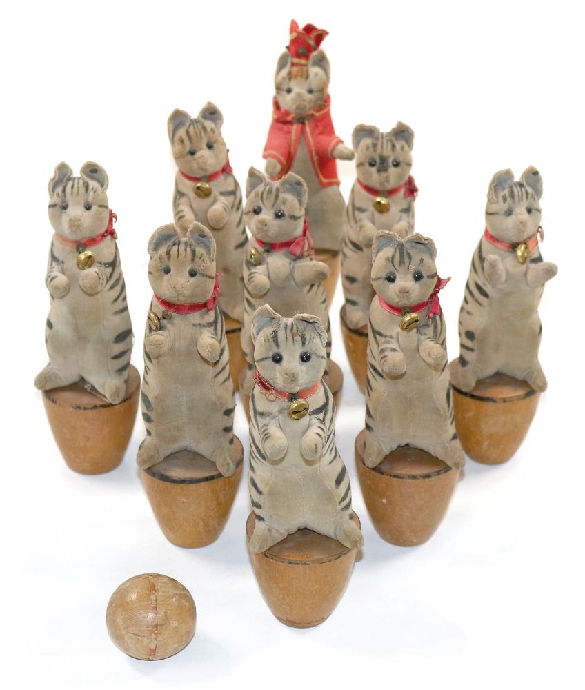 Große Abbildung Nr.1: 140-3307 Steiff Katzen Kegelspiel: (Spielzeug)