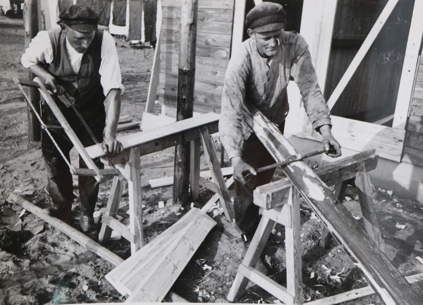 Große Abbildung Nr.2: 140-3332 Andres, Erich,: (Photographie)