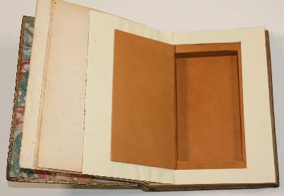Bild Nr.11: 140-1191 Buch-Attrappe.: (Einband)