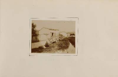 Bild Nr.24: 140-1393 Rotbraunes Leder-Album: (Einband)