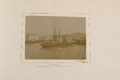 Bild Nr.27: 140-1393 Rotbraunes Leder-Album: (Einband)