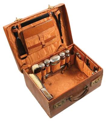 Bild Nr.1: 140-2736 Reisenecessaire London: (Varia, Necessaire)