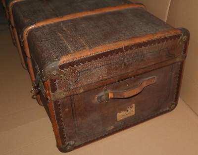 Bild Nr.4: 140-2752 Reisekoffer um 1930.: (Varia)