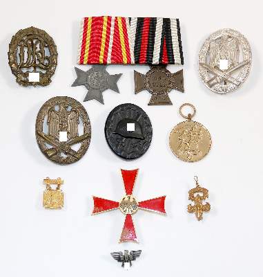 Bild Nr.1: 140-2924 Abzeichen u. Orden.: (Militaria)