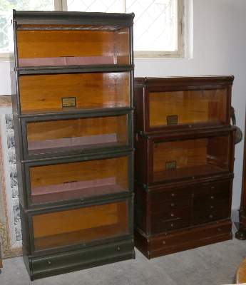 Bild Nr.3: 140-2951 Bücherschrank The Globe: (Möbel, Schränke)