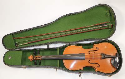 Bild Nr.4: 140-3015 Violinen.: (Musikinstrumente)