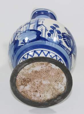 Bild Nr.3: 140-3027 Enghalskrug,: (Porzellan u. Keramik)