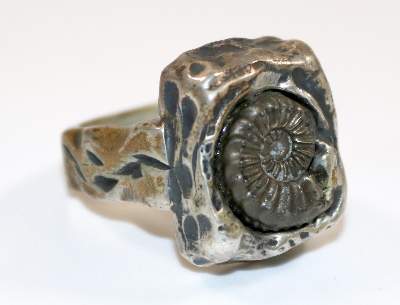 Bild Nr.2: 140-3072 Helmut von Kleist.: (Schmuck, Anhänger)