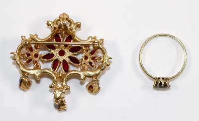 Bild Nr.3: 140-3081 Broschhänger u. Ring.: (Schmuck)