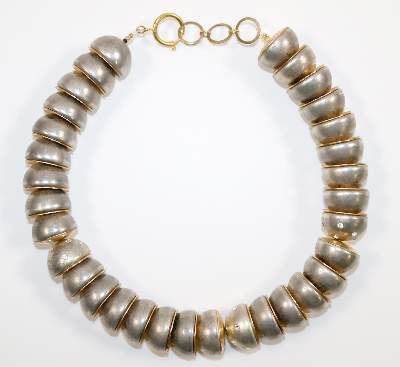 Bild Nr.1: 140-3109 Langani Stuttgart: (Schmuck, Colliers)