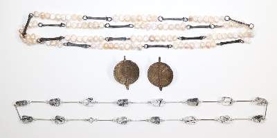 Bild Nr.1: 140-3110 Perlencolliers.: (Schmuck, Colliers)