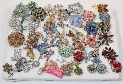 Bild Nr.3: 140-3128 Exzellente Sammlung: (Schmuck, Modeschmuck, 40er-50er Jahre)