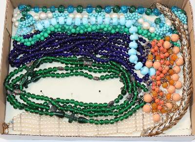 Bild Nr.6: 140-3130 Modeschmuck Ketten.: (Schmuck, Modeschmuck, 40er-50er Jahre)