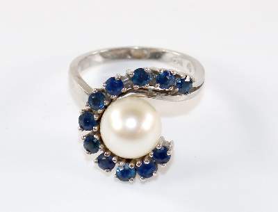 Bild Nr.1: 140-3150 Damenring Saphier: (Schmuck, Ringe)