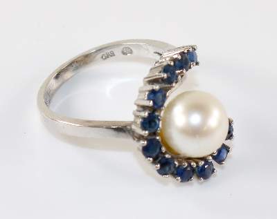Bild Nr.2: 140-3150 Damenring Saphier: (Schmuck, Ringe)