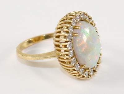 Bild Nr.2: 140-3159 Opalring mit 20: (Schmuck, Ringe)