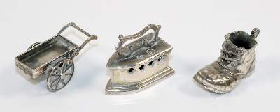 Bild Nr.1: 140-3203 Bügeleisen, Schuh: (Silber, Miniaturen)