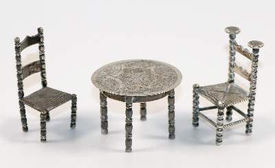Bild Nr.1: 140-3230 Tisch u.: (Silber, Miniaturen)