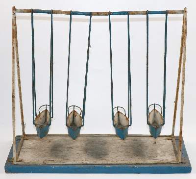 Bild Nr.2: 140-3302 Schiffsschaukel um 1910.: (Spielzeug)
