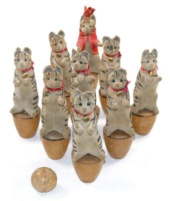 Bild Nr.1: 140-3307 Steiff Katzen Kegelspiel: (Spielzeug)