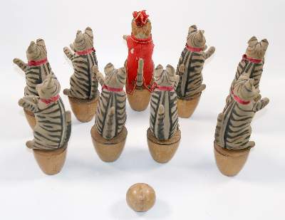 Bild Nr.3: 140-3307 Steiff Katzen Kegelspiel: (Spielzeug)