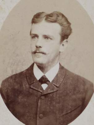 Bild Nr.1: 140-3339 Album: (Carte-de-visite)