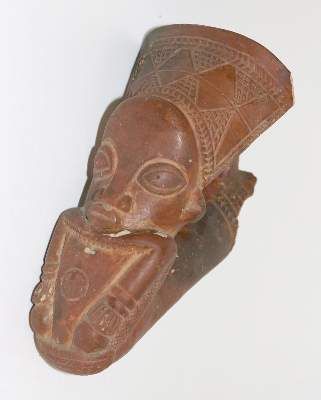 Große Abbildung Nr.1: 141-2553 Tabakpfeifenkopf.: (Afrika)