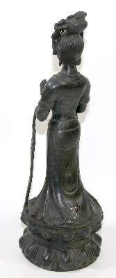 Große Abbildung Nr.3: 141-2616 Sitzende Gottheit: (Asiatika)