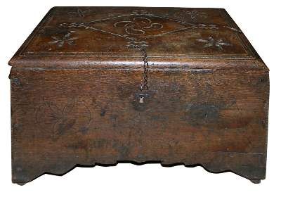 Große Abbildung Nr.1: 141-2687 Barocktruhe: (Möbel, Truhen)
