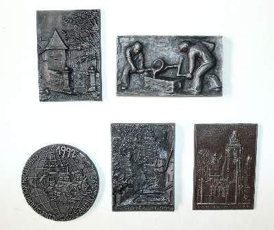 Große Abbildung Nr.25: 141-2710 Medaillen, Plaketten und Reliefs.: (Münzen und Medaillen, Medaillen)