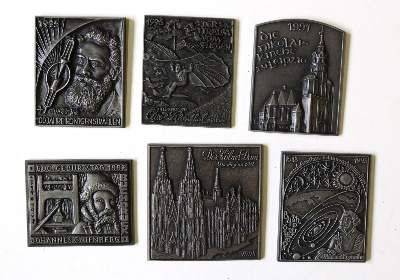 Große Abbildung Nr.36: 141-2710 Medaillen, Plaketten und Reliefs.: (Münzen und Medaillen, Medaillen)