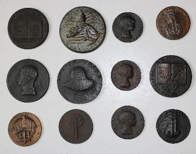 Große Abbildung Nr.513: 141-2710 Medaillen, Plaketten und Reliefs.: (Münzen und Medaillen, Medaillen)