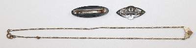 Große Abbildung Nr.2: 141-2812 Konvolut.: (Schmuck)