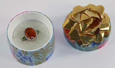 Große Abbildung Nr.2: 141-2829 Citrinring 750 WG.: (Schmuck, Ringe)