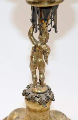 Große Abbildung Nr.6: 141-2858 Bedeutender Ananaspokal.: (Silber)